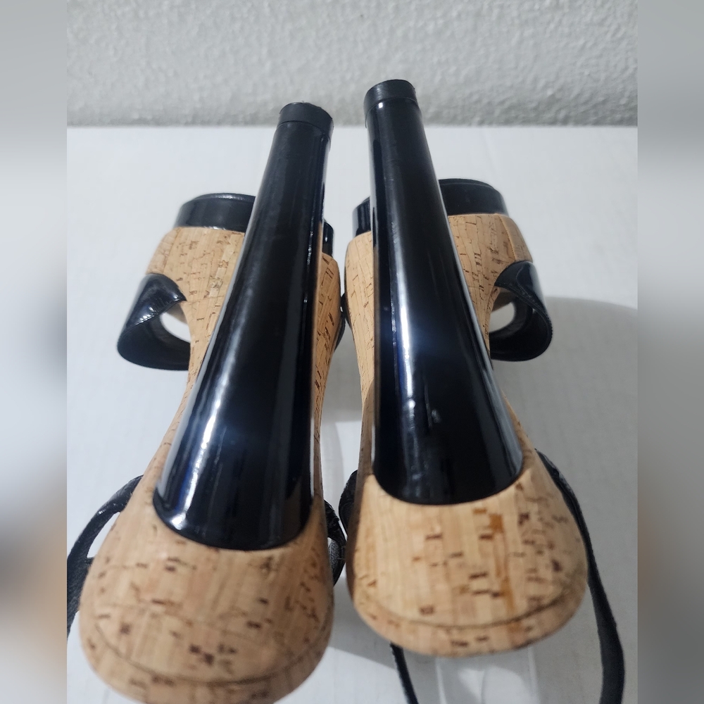 Christian Louboutin Black Patent Leather and Cork Platform Heels Size 38.5 - Picture 6 of 9